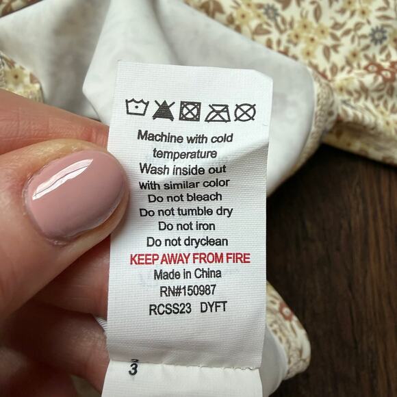 Rylee + Cru Neutral Ditzy Florals Long Sleeve Swim Top Rashguard Toddler 2–3Y - Picture 7 of 8